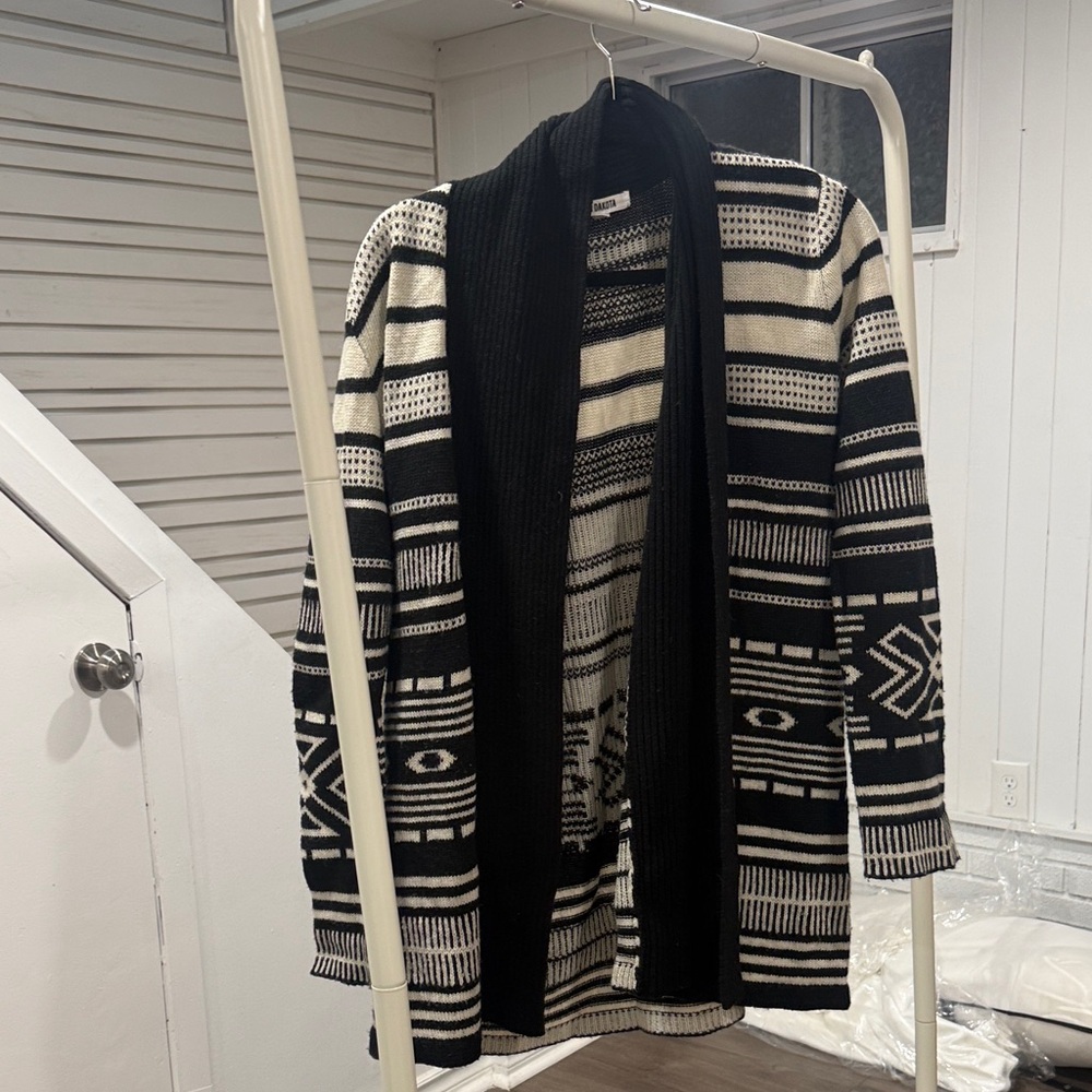 BB Dakota Black and White Knit Cardigan